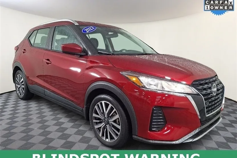 2023 Nissan Kicks SV photo 1