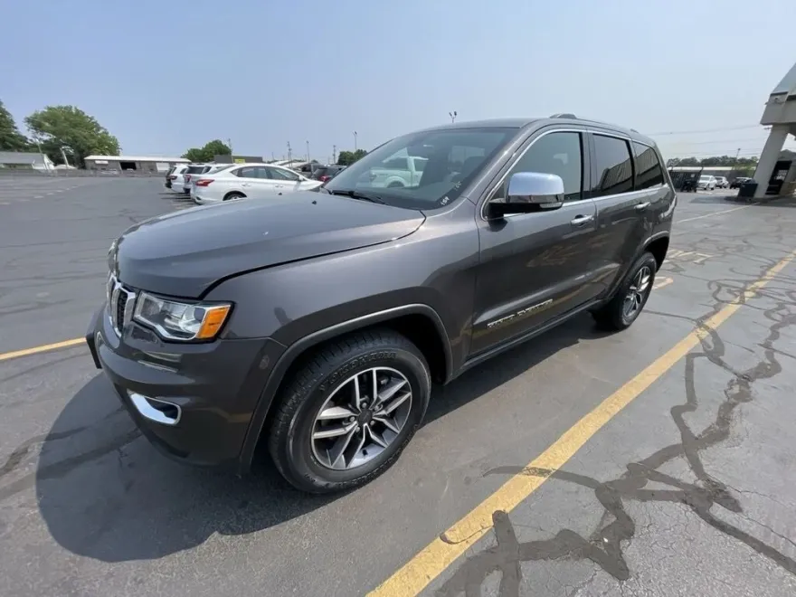 2021 Jeep Grand Cherokee Limited photo 1