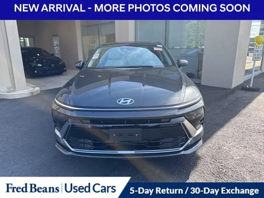 2024 Hyundai Sonata SEL photo 1