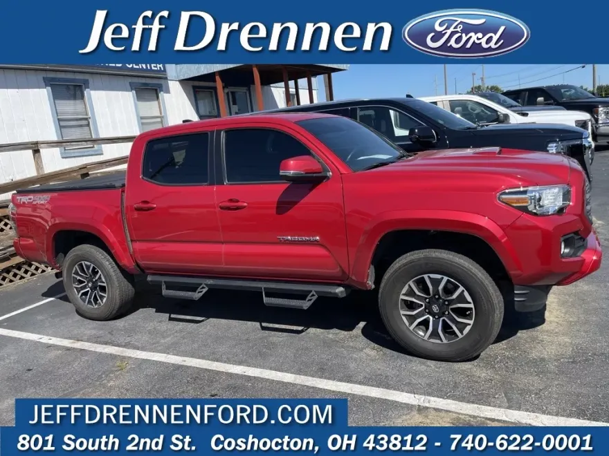 2021 Toyota Tacoma TRD Sport photo 1