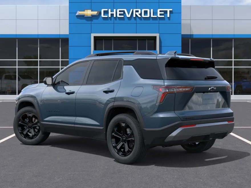 2026 Chevrolet Equinox LT photo 1
