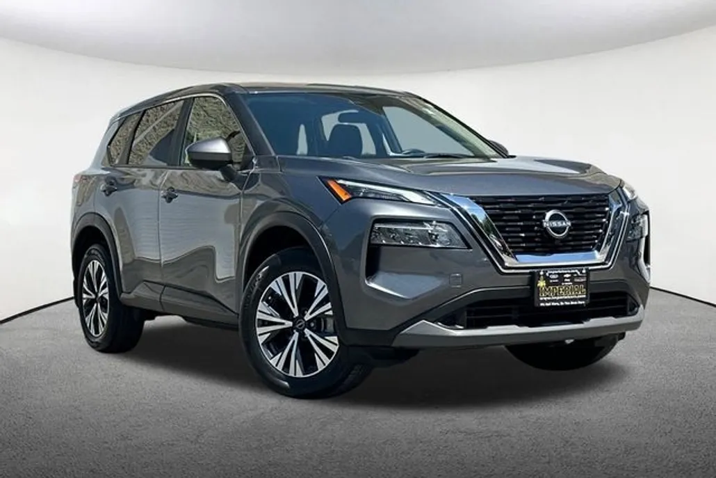 2023 Nissan Rogue SV photo 1