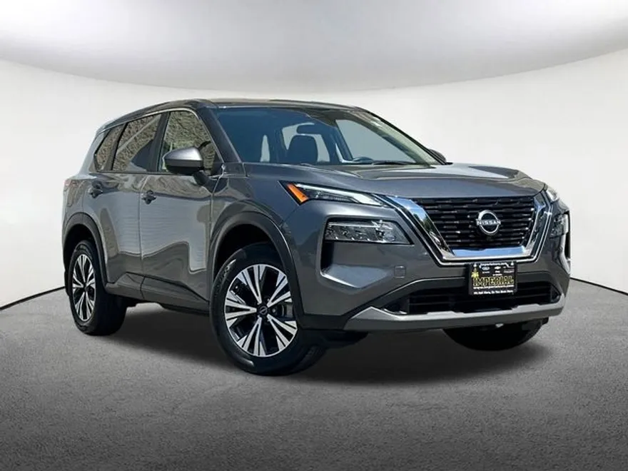 2023 Nissan Rogue SV photo 1