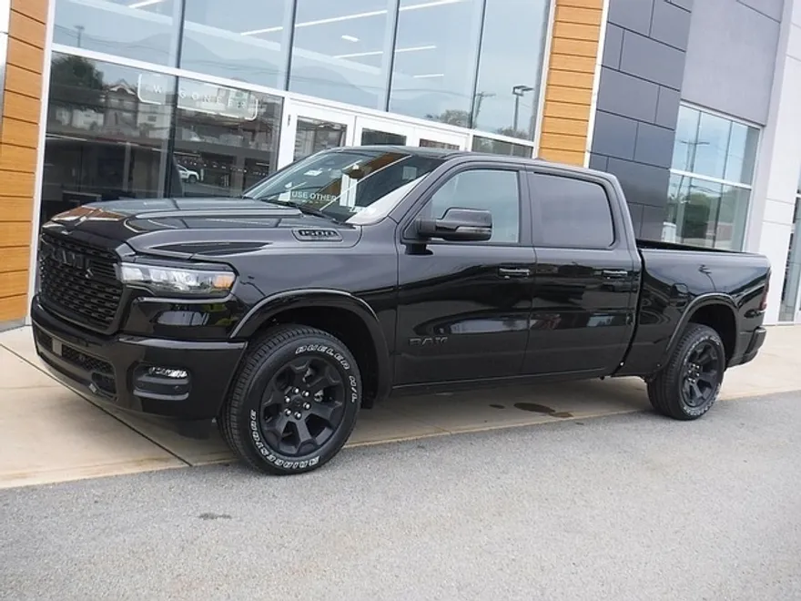 2025 Ram 1500 Big Horn photo 1