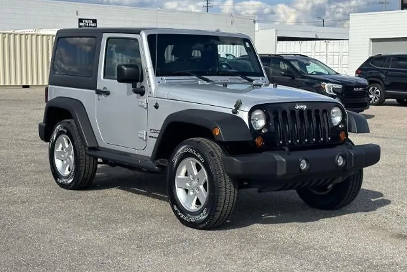 2010 Jeep Wrangler Sport photo 1
