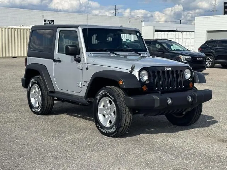 2010 Jeep Wrangler Sport photo 1