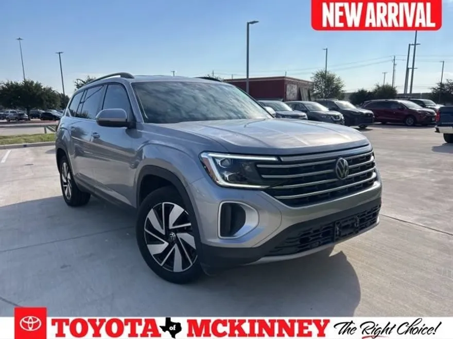 2024 Volkswagen Atlas SE Technology photo 1