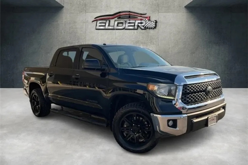 2018 Toyota Tundra SR5 photo 1