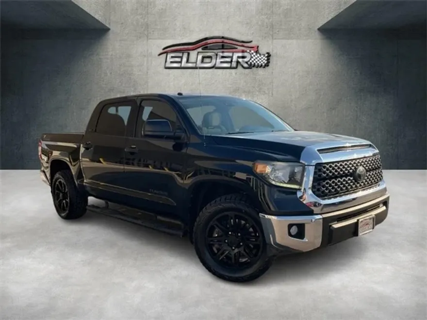 2018 Toyota Tundra SR5 photo 1