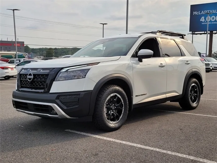 2025 Nissan Pathfinder Rock Creek photo 1