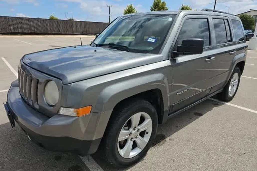 2013 Jeep Patriot Sport photo 1