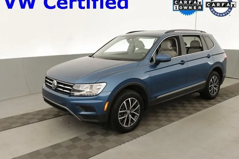 2020 Volkswagen Tiguan SE photo 1