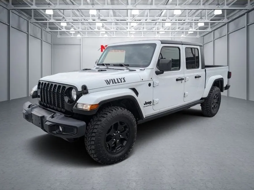 2021 Jeep Gladiator Willys Sport photo 1