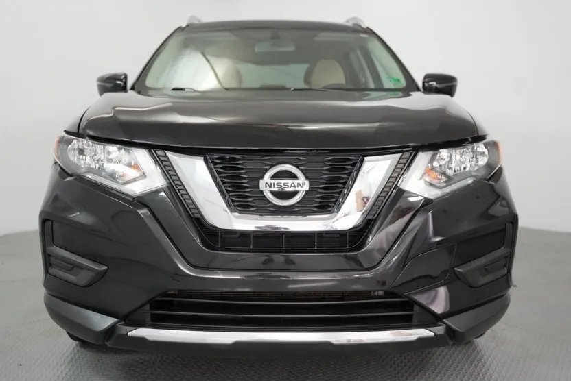 2017 Nissan Rogue S photo 1