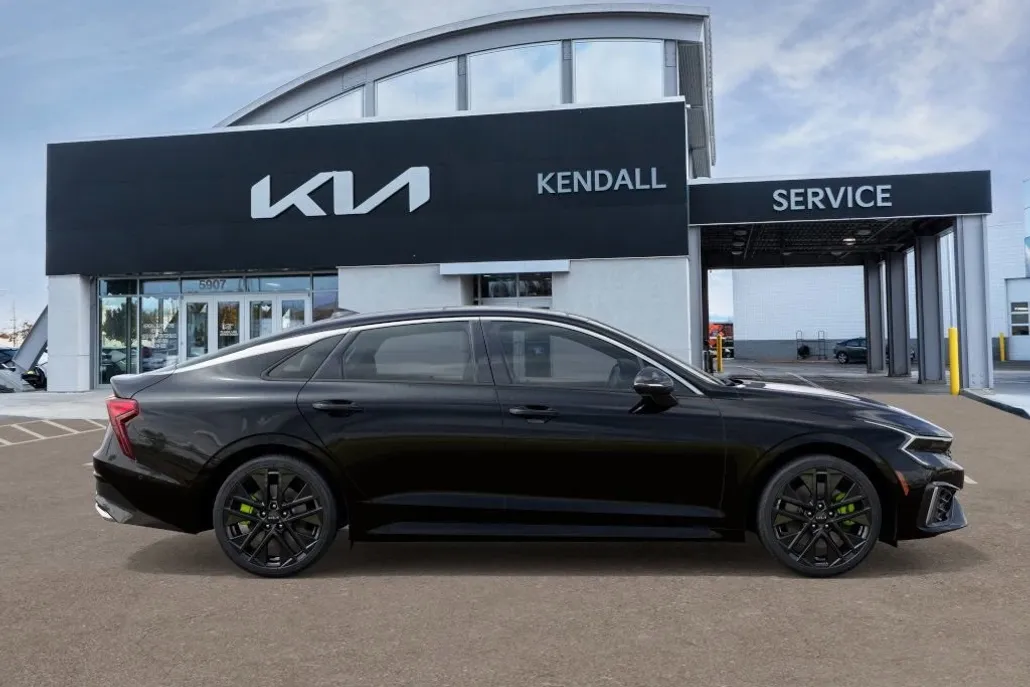2026 Kia K5 GT photo 1