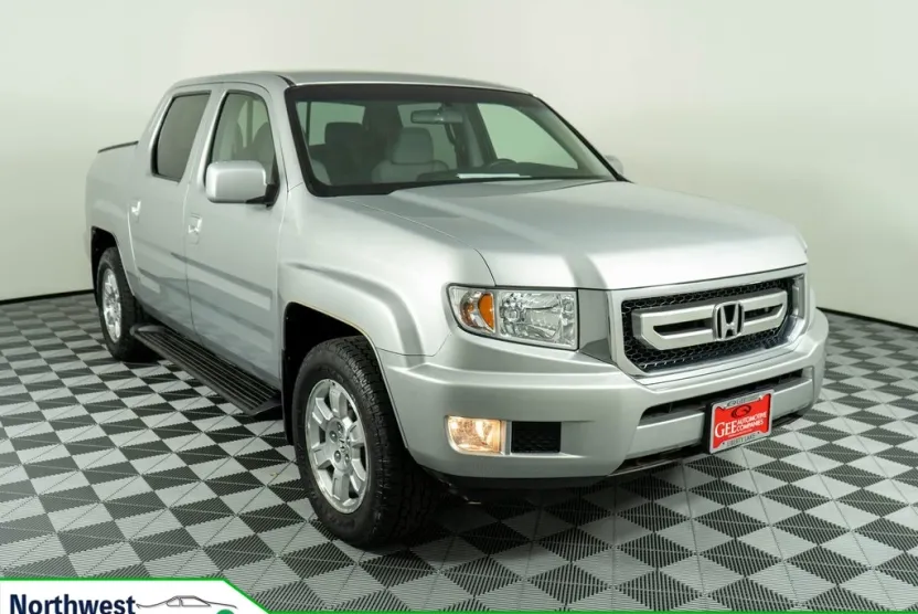 2010 Honda Ridgeline RTS photo 1