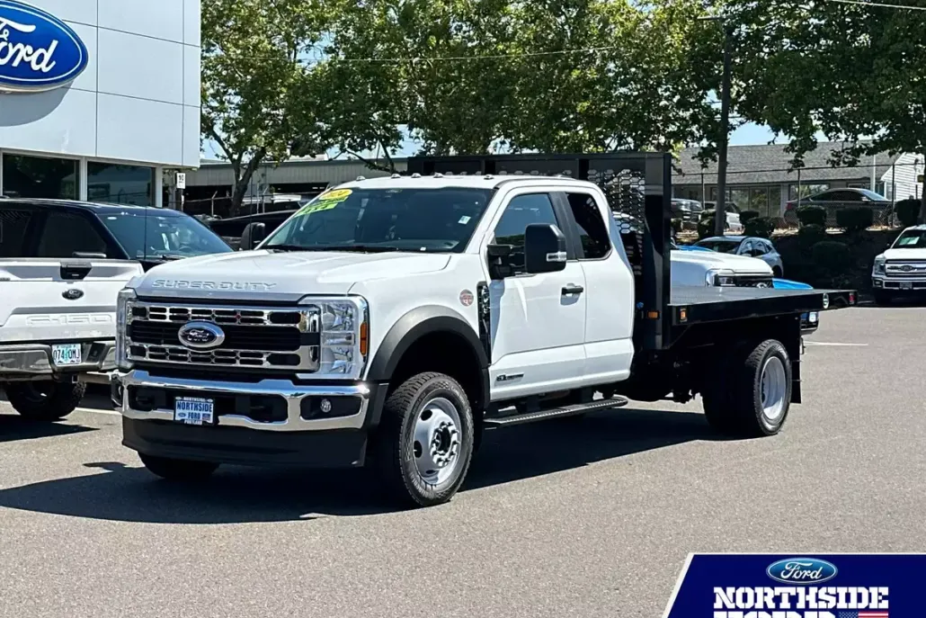2024 Ford F-450 photo 1