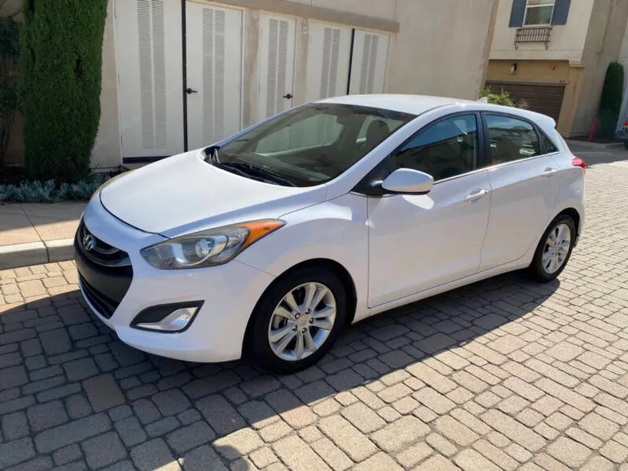 2013 Hyundai Elantra GT photo 1