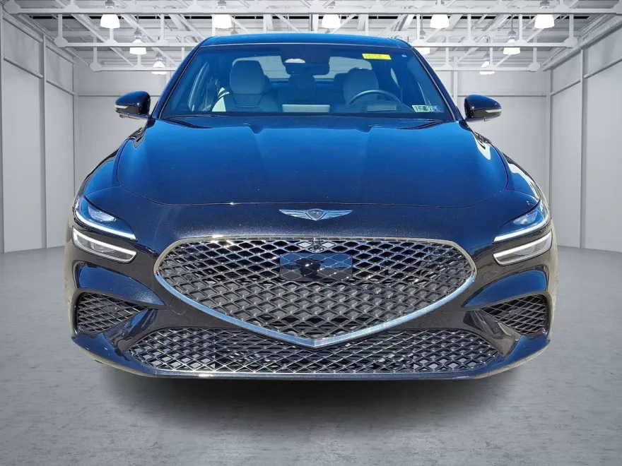 2025 Genesis G70 3.3T Sport Advanced photo 2