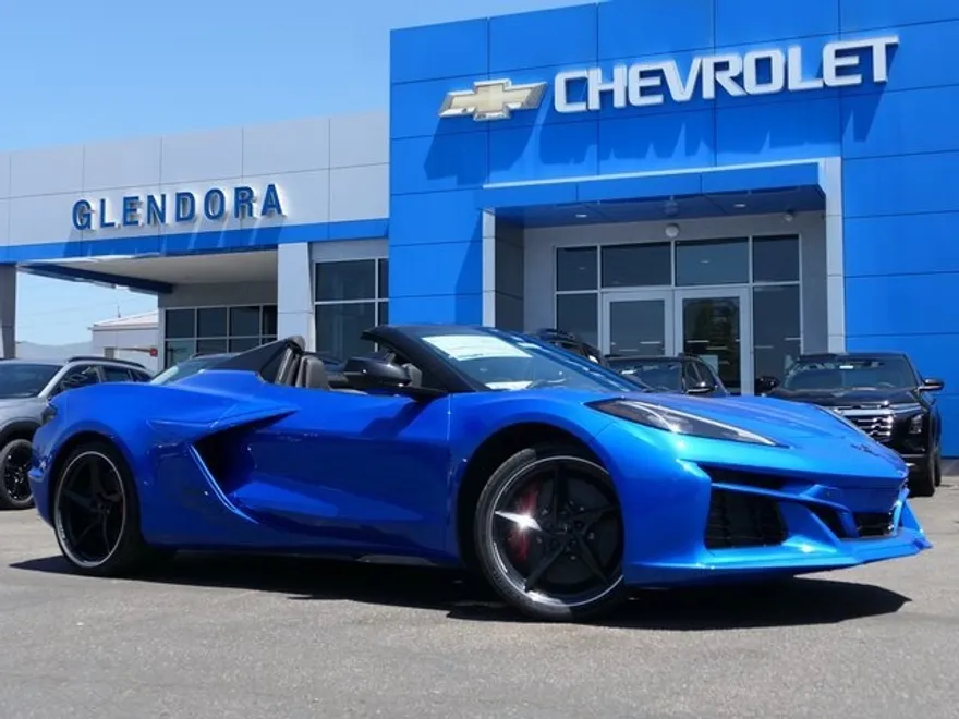 2025 Chevrolet Corvette E-Ray 2LZ photo 1