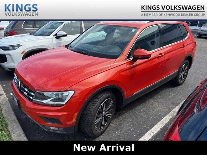 2018 Volkswagen Tiguan SEL photo 1