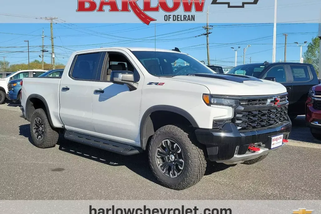 2024 Chevrolet Silverado 1500 ZR2 photo 1