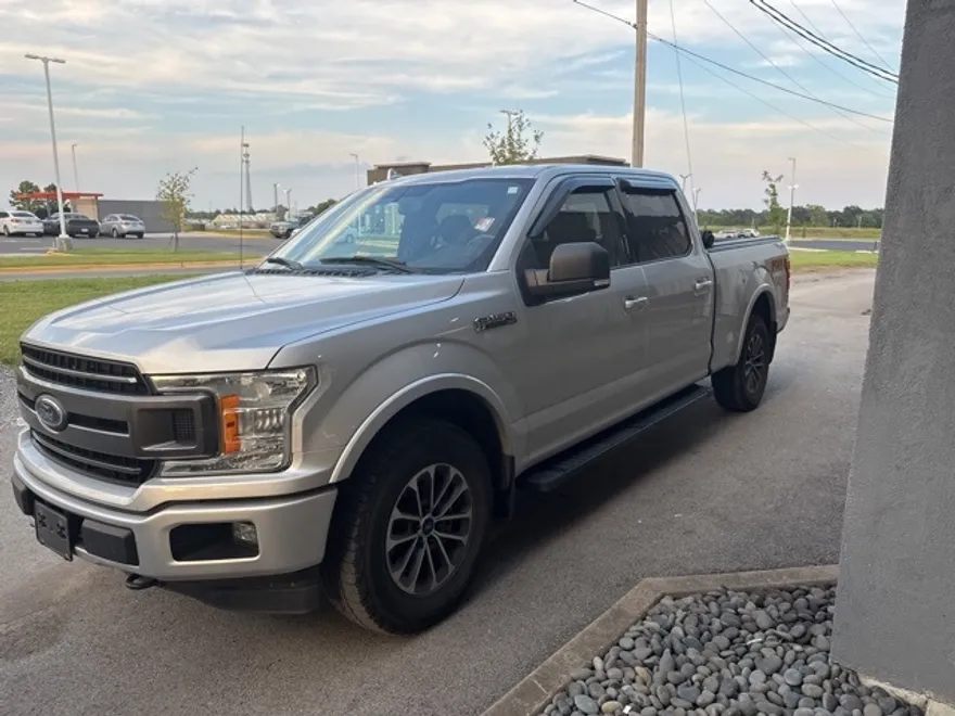 2018 Ford F-150 XLT photo 1