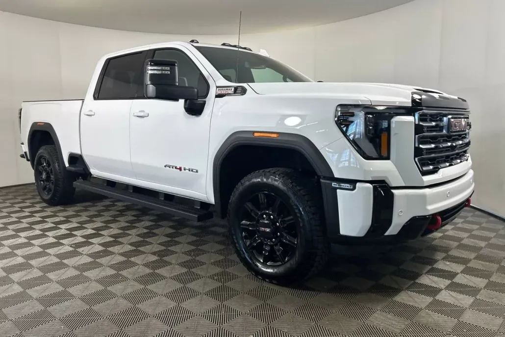 2025 Gmc Sierra HD AT4 photo 1