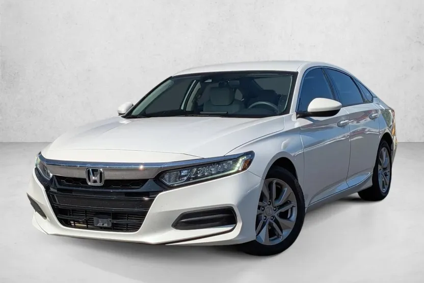 2018 Honda Accord LX photo 1