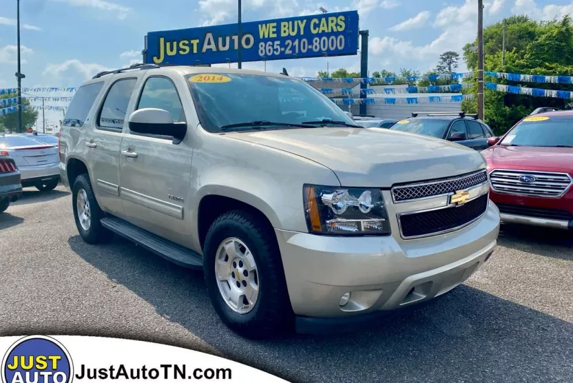 2014 Chevrolet Tahoe LT photo 1