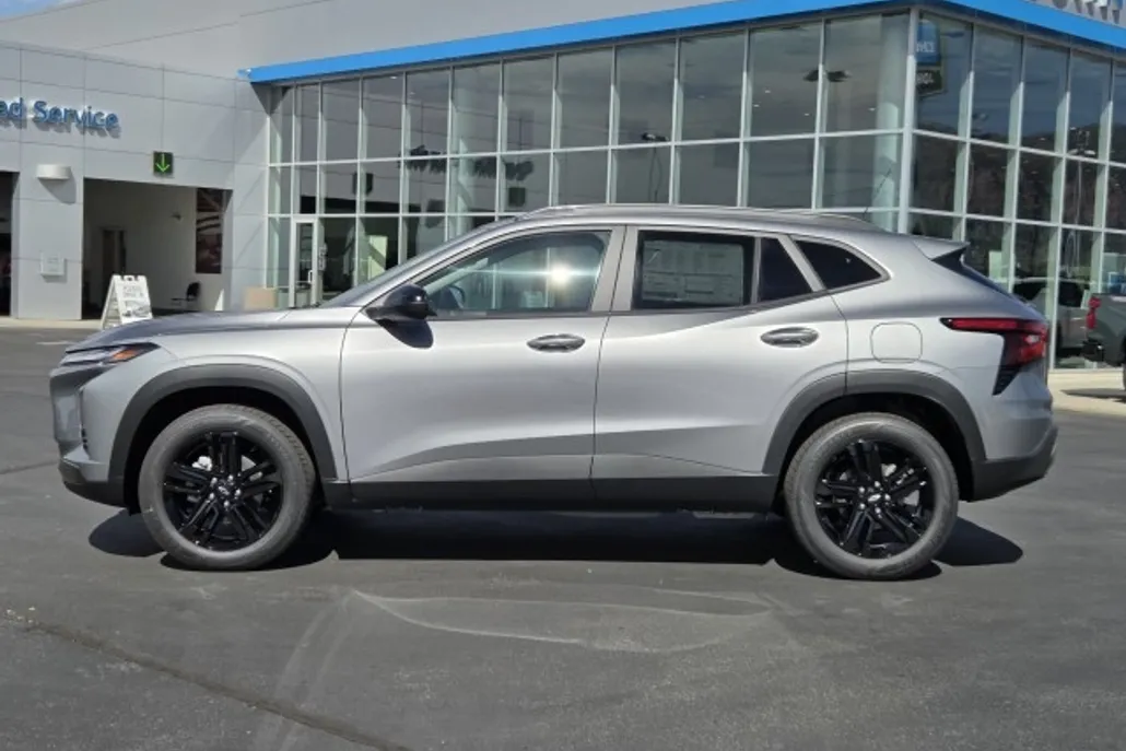 2026 Chevrolet Trax ACTIV photo 1