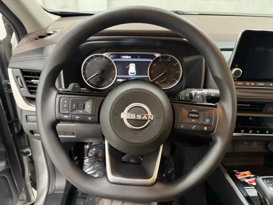 2023 Nissan Rogue SV AWD photo 27