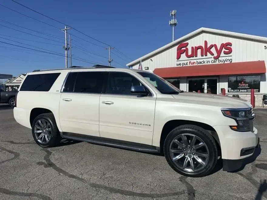 2015 Chevrolet Suburban LTZ photo 1