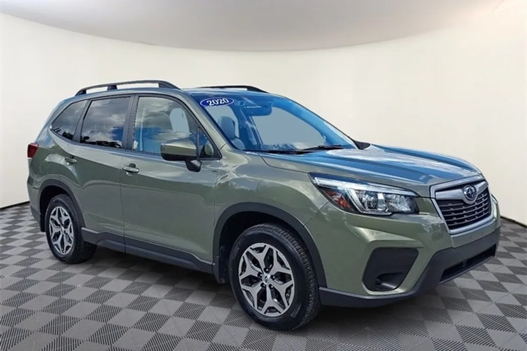 2020 Subaru Forester Premium photo 1