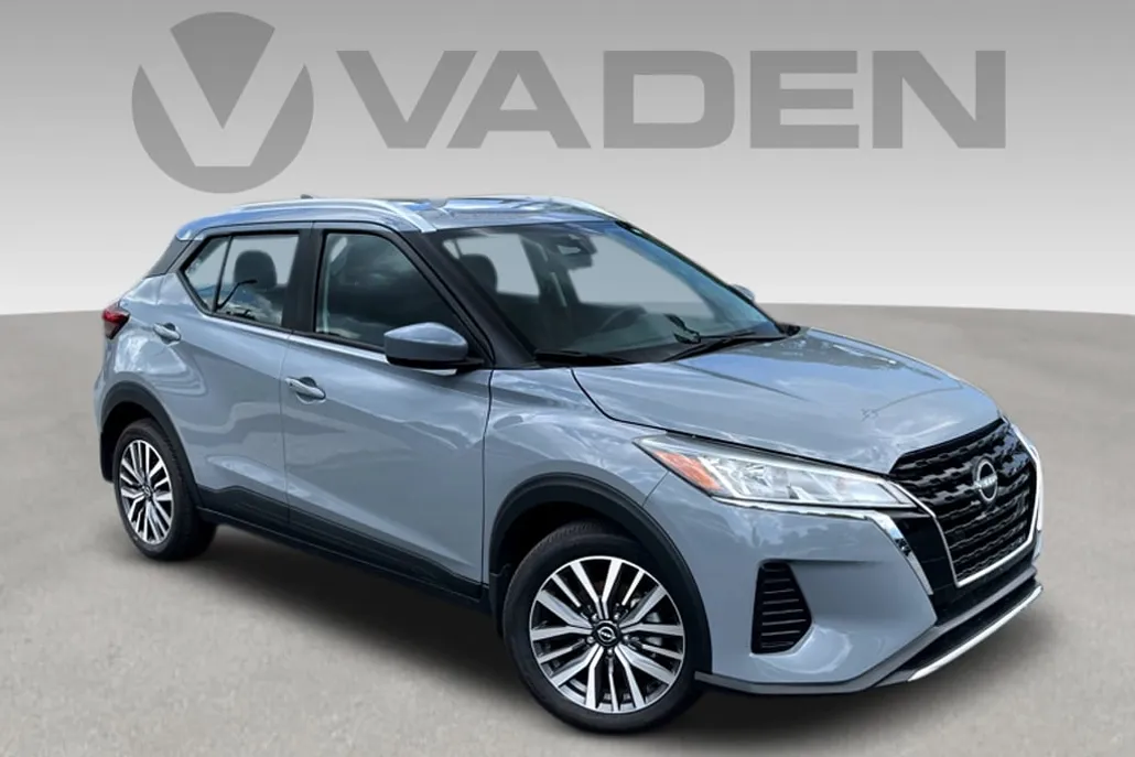 2024 Nissan Kicks SV photo 1