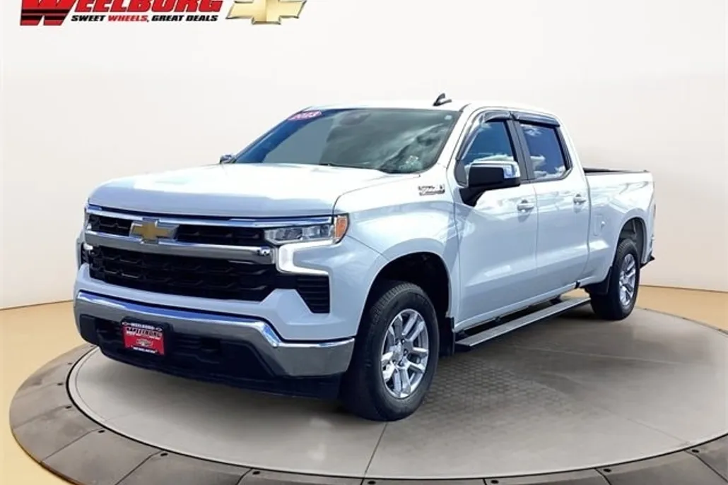 2023 Chevrolet Silverado 1500 LT photo 1