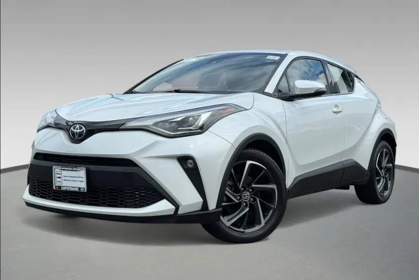 2022 Toyota C-HR Limited photo 1