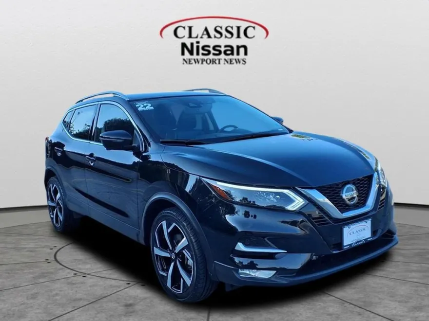 2022 Nissan Rogue Sport SL photo 1