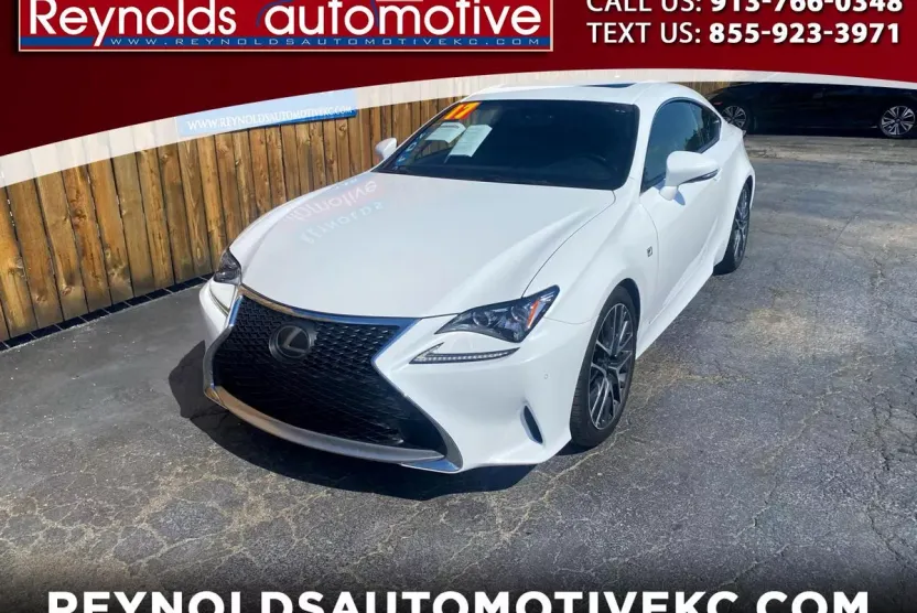 2017 Lexus RC 200t photo 1