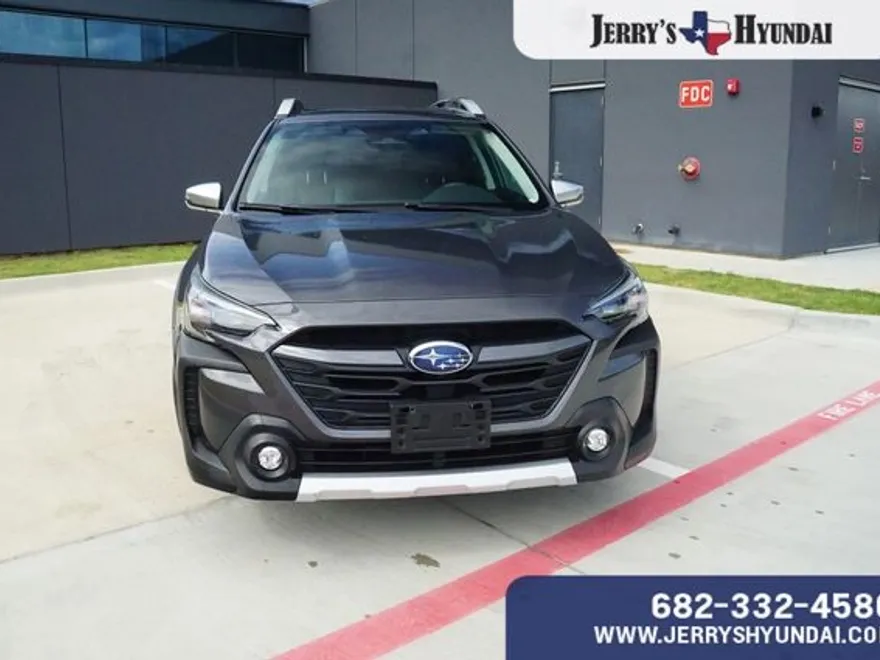 2023 Subaru Outback Touring XT photo 1