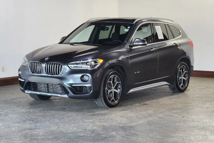 2017 Bmw X1 XDrive28i photo 1