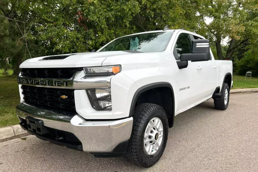 2020 Chevrolet Silverado 2500HD LT photo 1