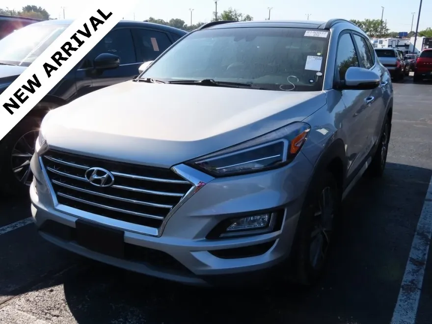 2020 Hyundai Santa Fe SEL photo 1