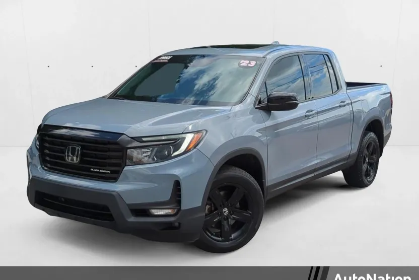 2023 Honda Ridgeline Black Edition photo 1