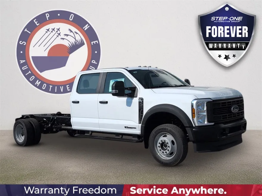 2026 Ford F-550 photo 1