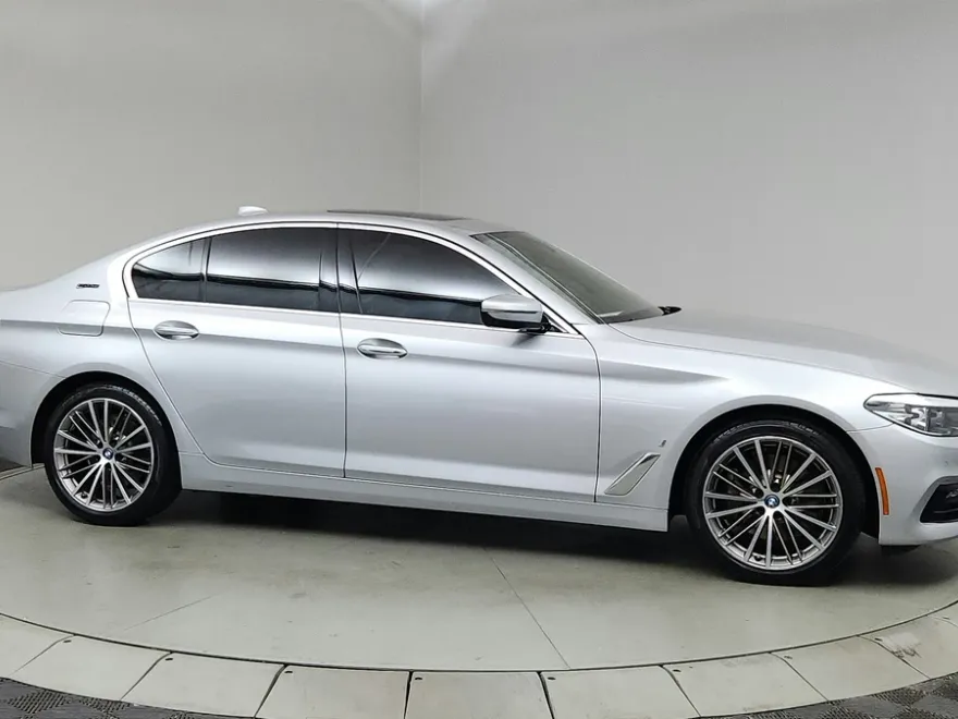 2018 Bmw 530e xDrive Sedan photo 1