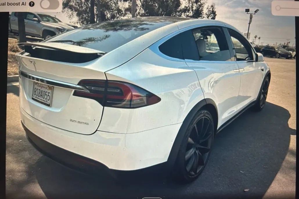 2020 Tesla Model X Performance photo 1