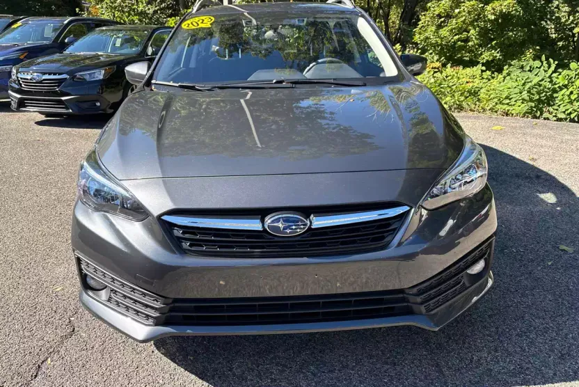 2023 Subaru Impreza Premium photo 1