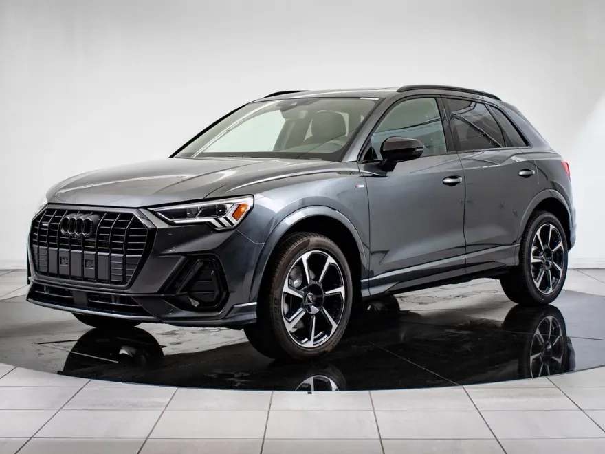 2025 Audi Q3 45 TFSI S line Premium Plus photo 1