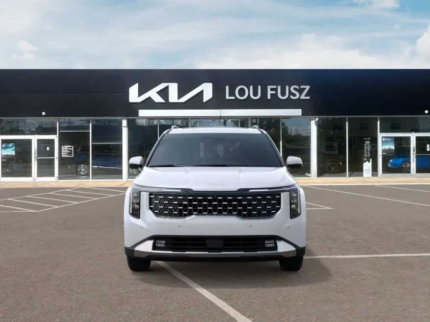 2026 Kia Carnival SX photo 1